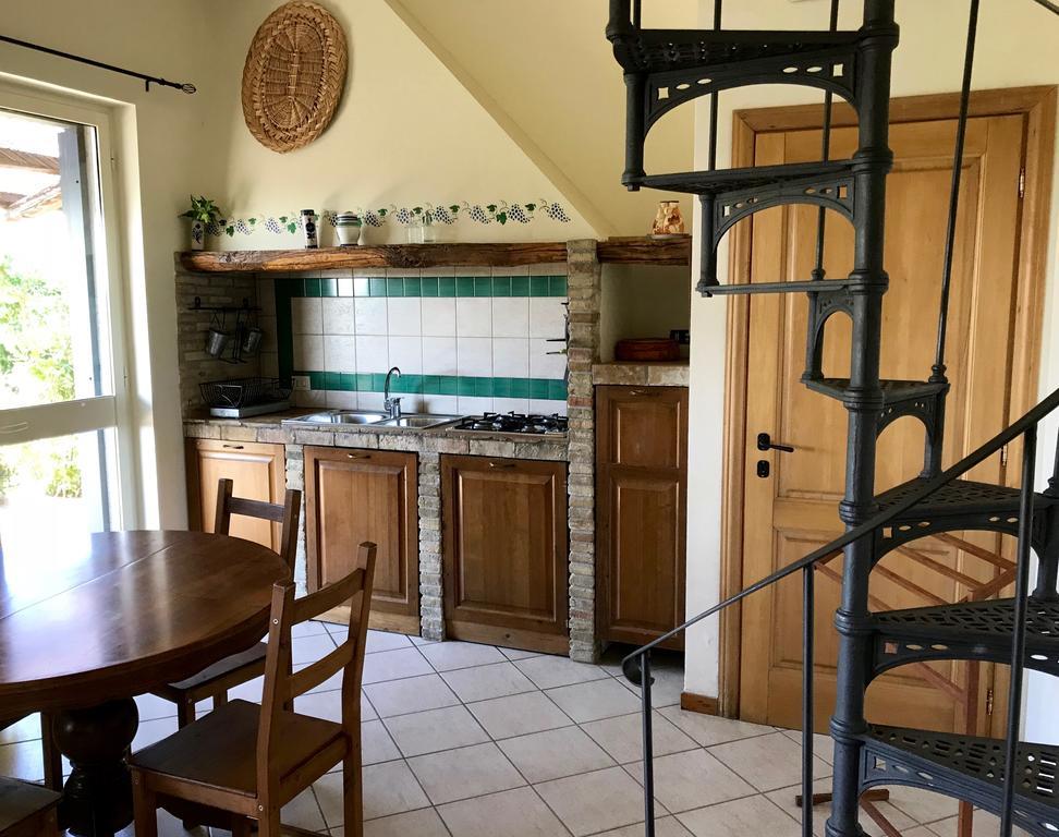 Agriturismo Valle Siriaca Castelnuovo Di Porto Εξωτερικό φωτογραφία